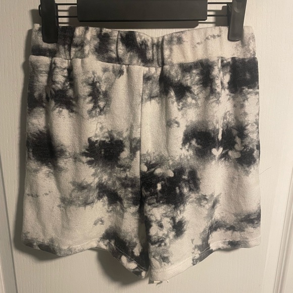 boutique Tie-Dye Black and Ivory Women's Lounge or Activewear Shorts, Medium - Picture 6 of 6